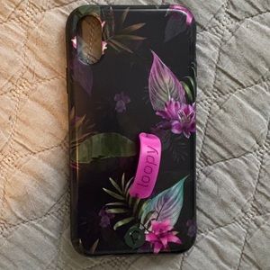 iPhone XR Loopy lefty floral phone case